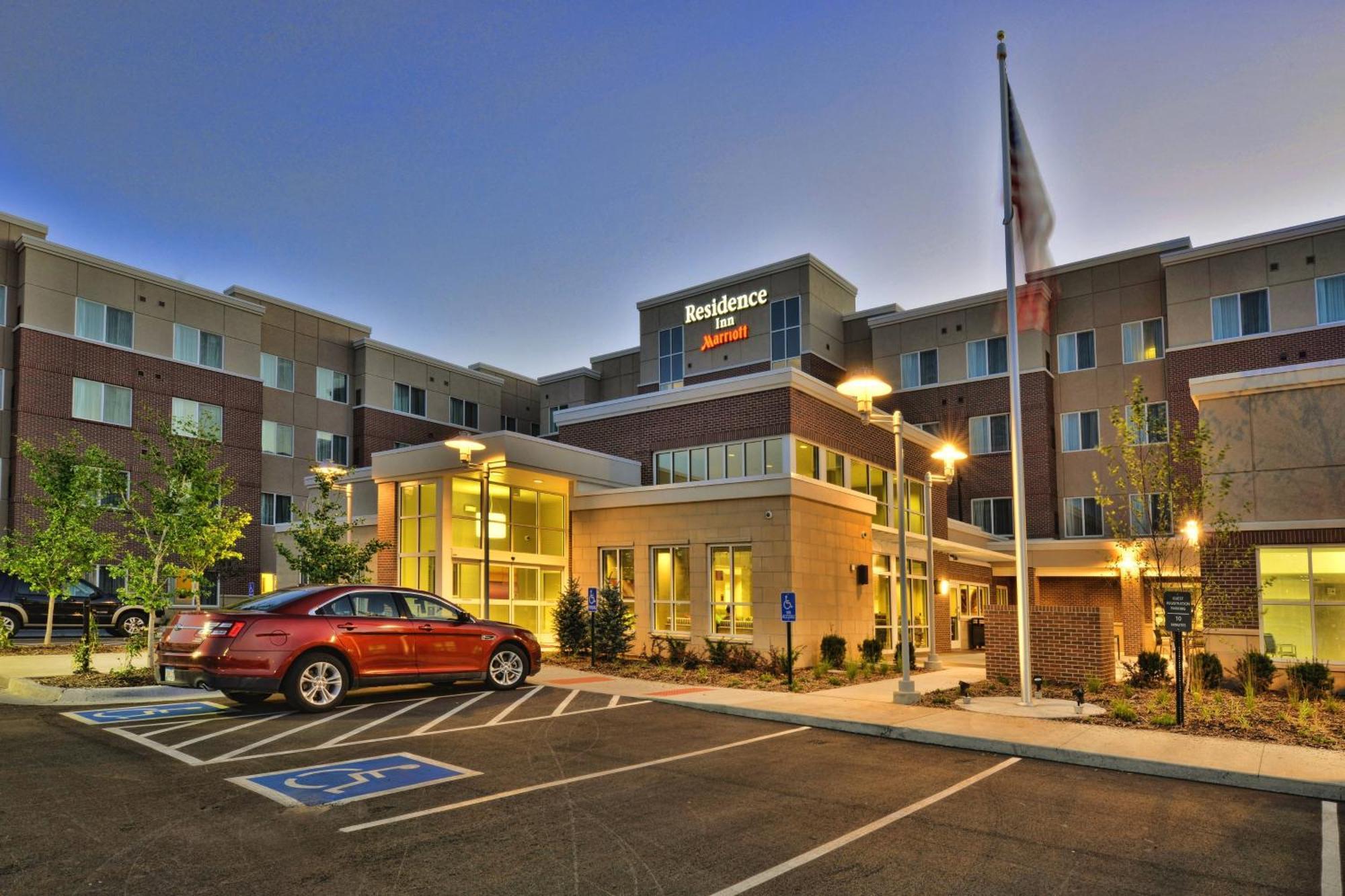Residence Inn By Marriott Omaha Aksarben Village Ngoại thất bức ảnh
