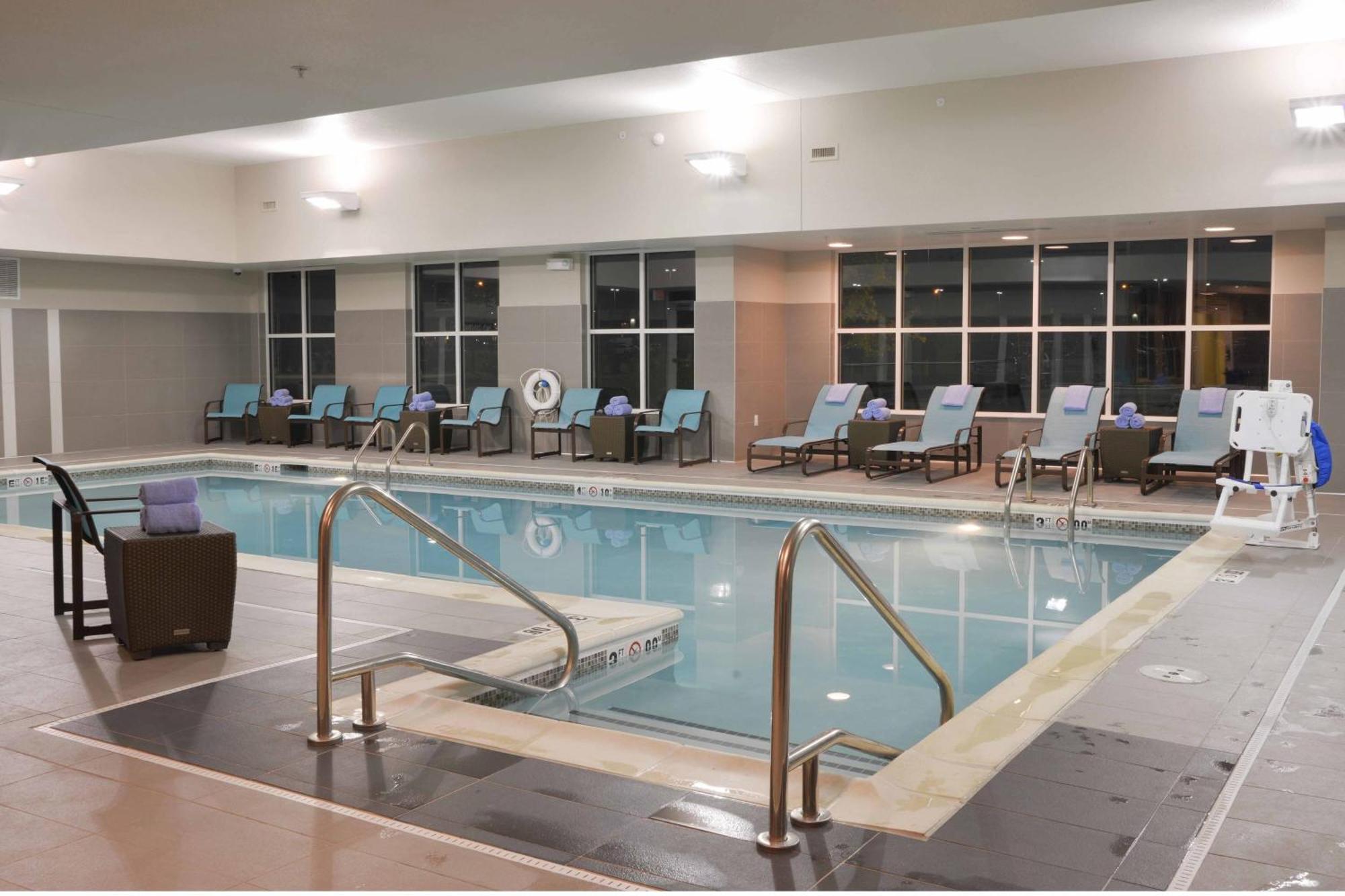 Residence Inn By Marriott Omaha Aksarben Village Ngoại thất bức ảnh