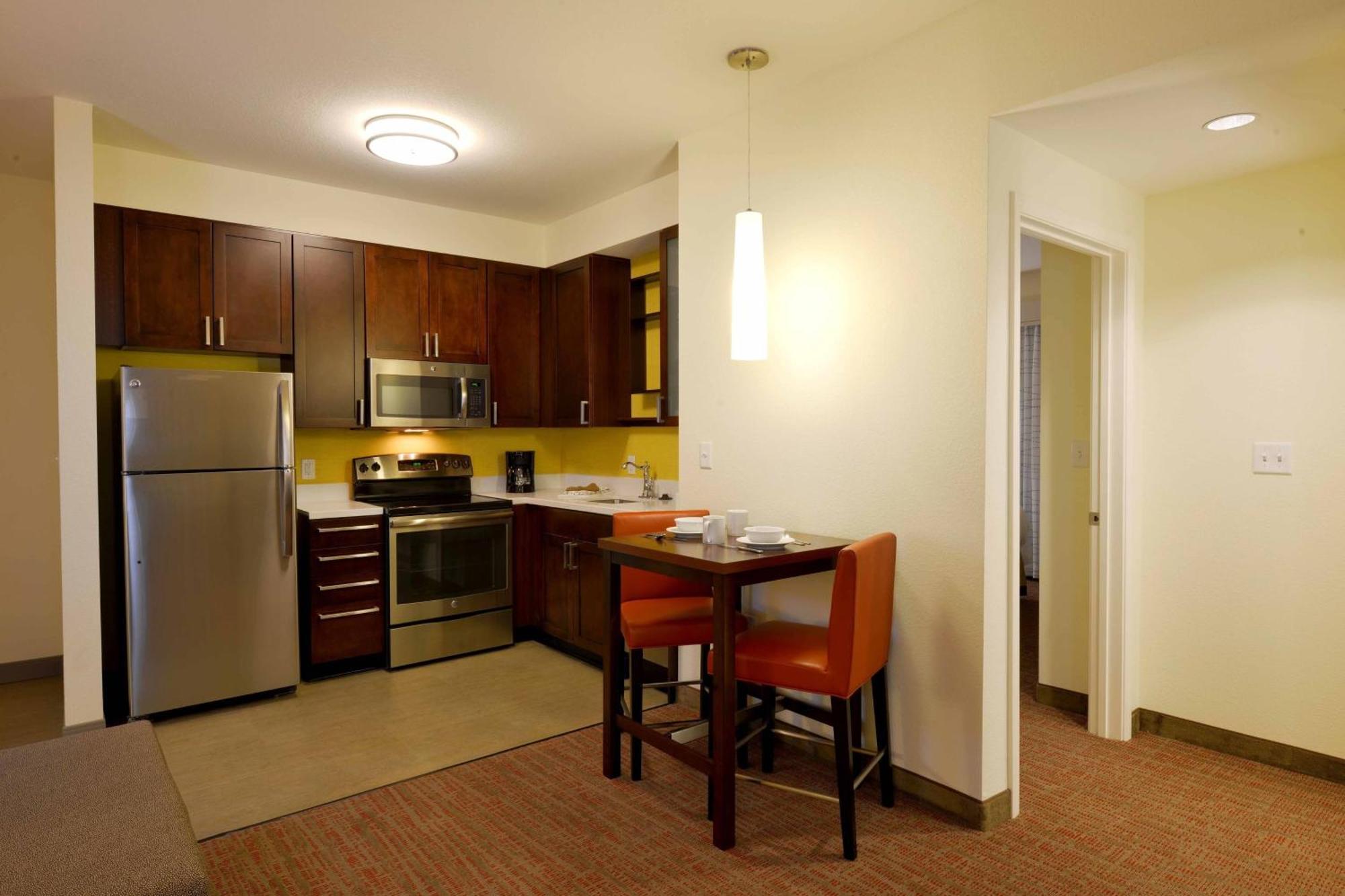 Residence Inn By Marriott Omaha Aksarben Village Ngoại thất bức ảnh