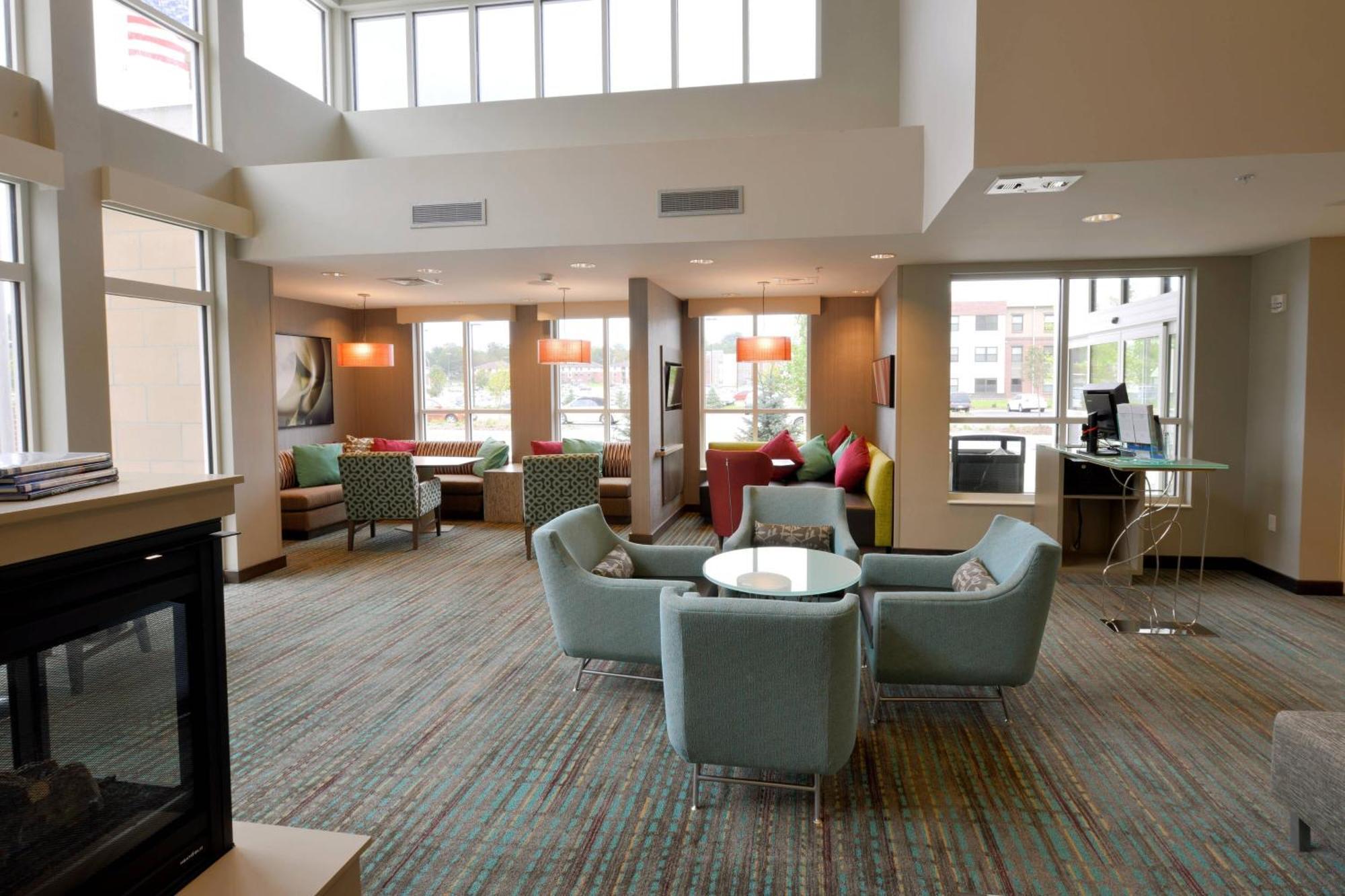 Residence Inn By Marriott Omaha Aksarben Village Ngoại thất bức ảnh