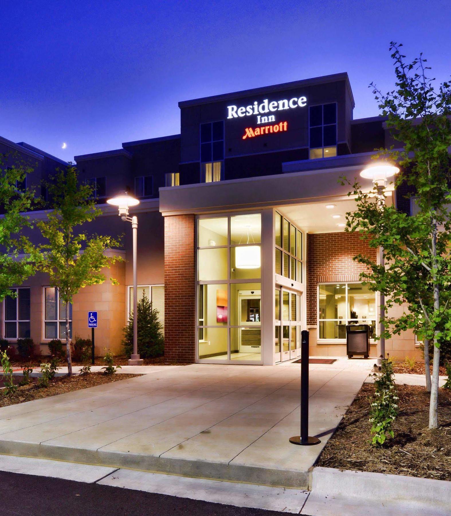 Residence Inn By Marriott Omaha Aksarben Village Ngoại thất bức ảnh