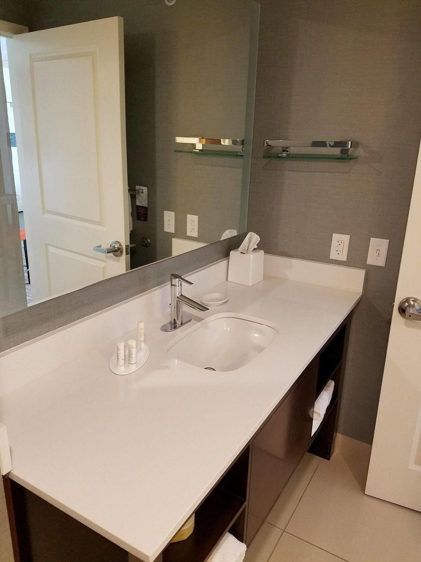 Residence Inn By Marriott Omaha Aksarben Village Ngoại thất bức ảnh